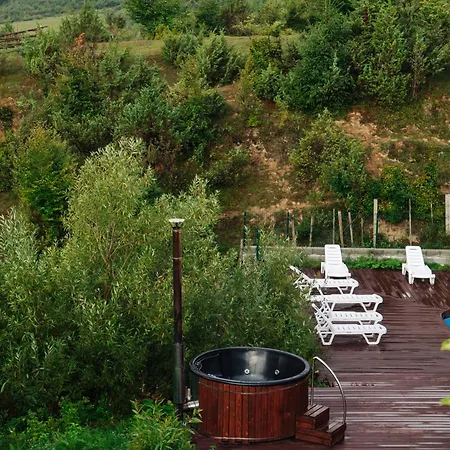 Eco Hotel *